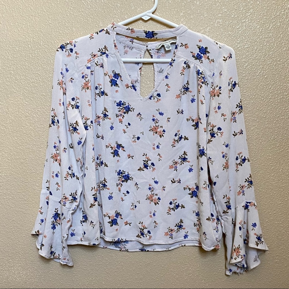 American Eagle Outfitters Floral Blouse